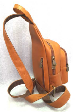 Vaquetta Leather Crossbody Sling