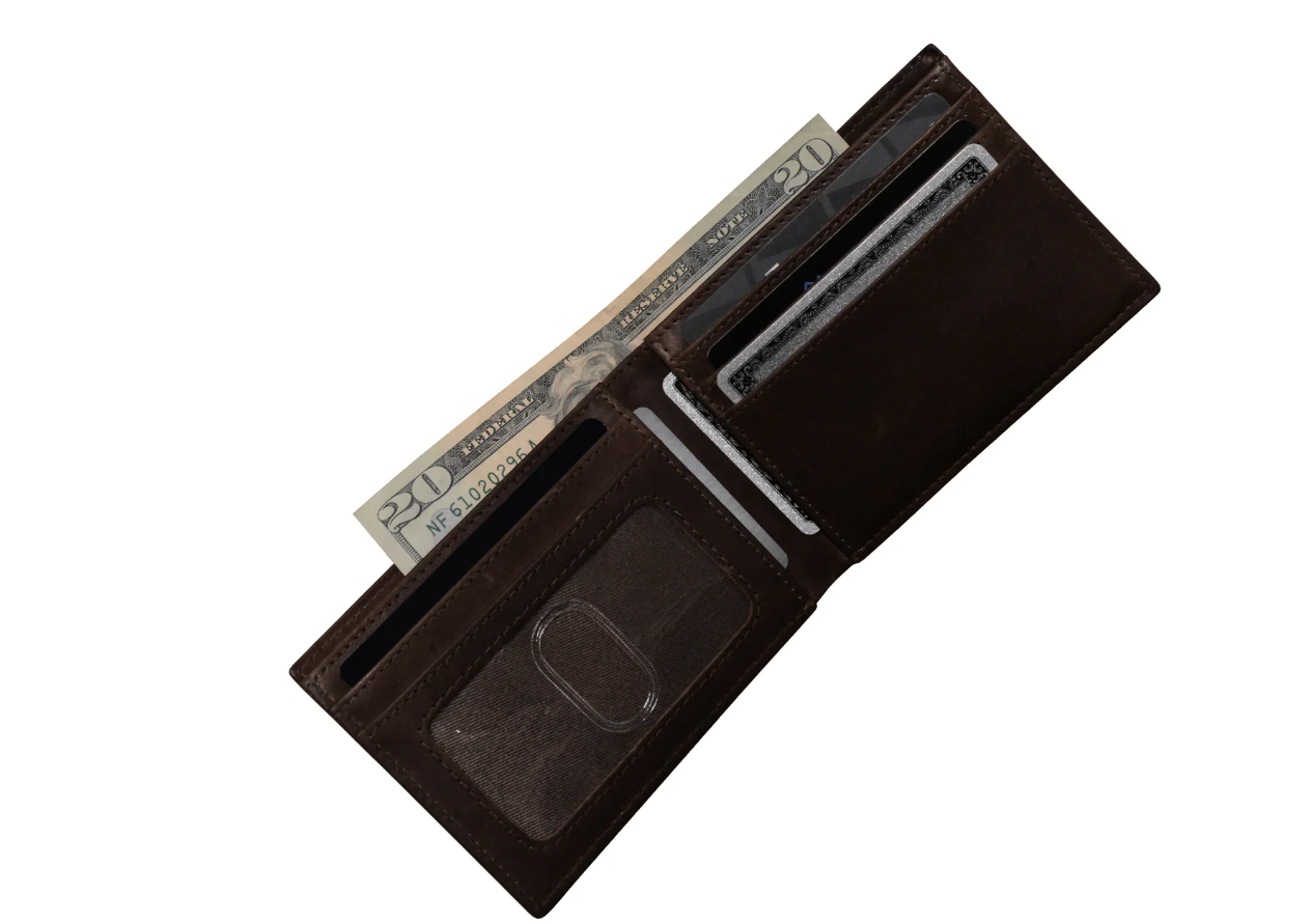 ili New York Leather Bifold Wallet w/ Airtag Holder and RFID