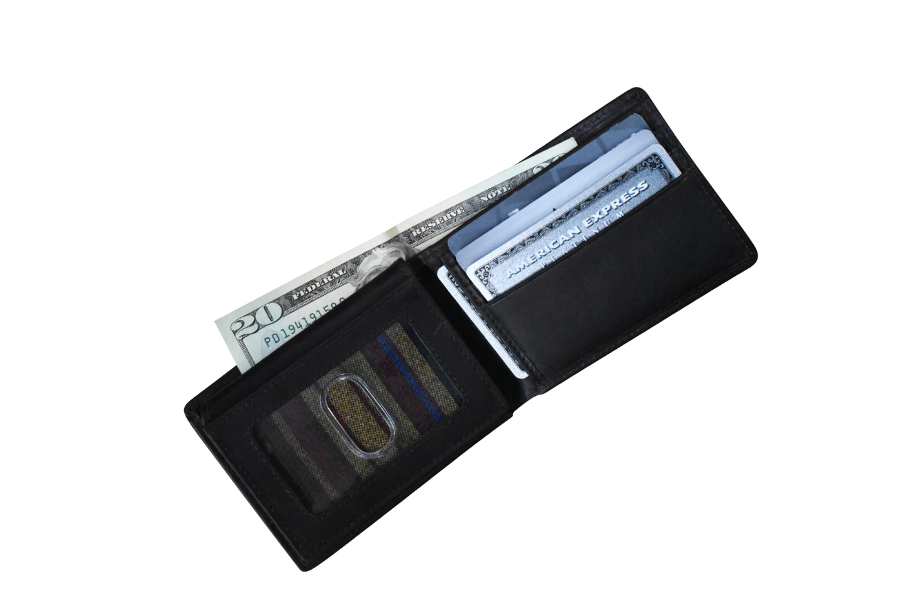 ili New York Leather Compact Bifold with Left Flip and RFID