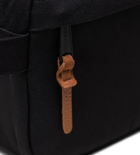 Herschel Chapter Small Travel Toiletry Kit (3L)