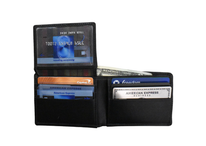 ili New York Leather Compact Bifold with Left Flip and RFID Black