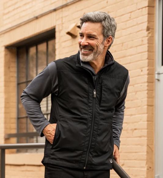 SCOTTeVEST Men's Best Travel Vest with RFID Blocking Pocket Black Carbon