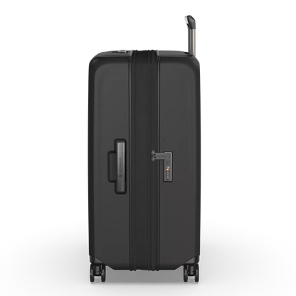 Victorinox Airox ADVANCED Large 29.5" Hardside Spinner