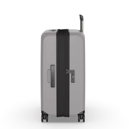 Victorinox Airox ADVANCED Medium 27" Hardsided Spinner