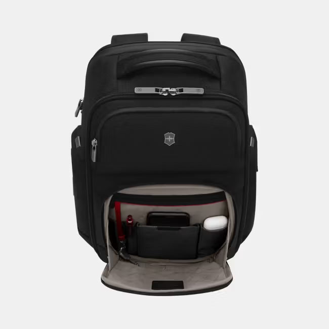 Victorinox Werks 7.0 Deluxe Backpack