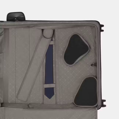 Victorinox Werks 7.0 2-Wheeled Garment Bag