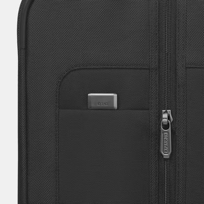 Victorinox Werks 7.0 Medium Softsided Spinner