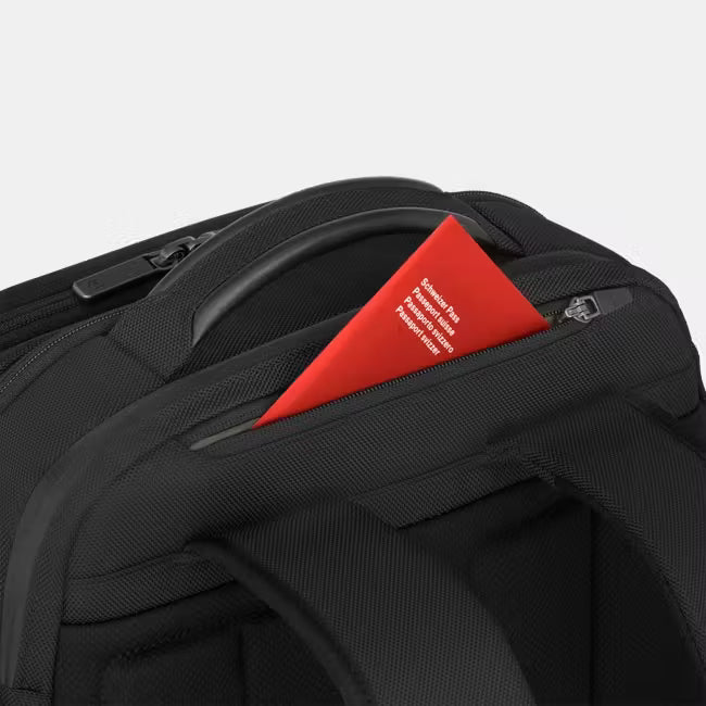 Victorinox Werks 7.0 Wheeled Briefcase