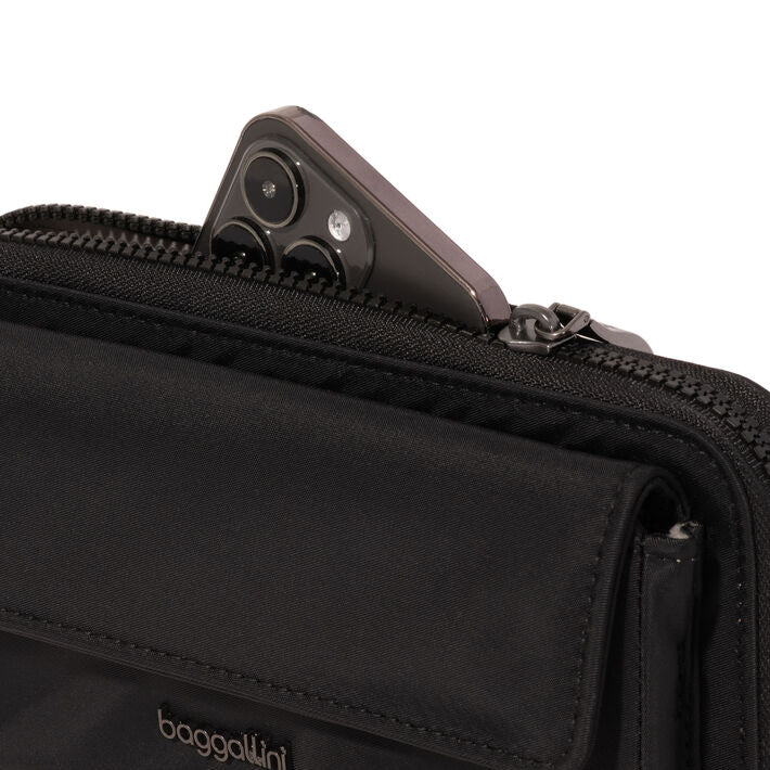 Baggallini Phone RFID Wallet Wristlet/Crossbody