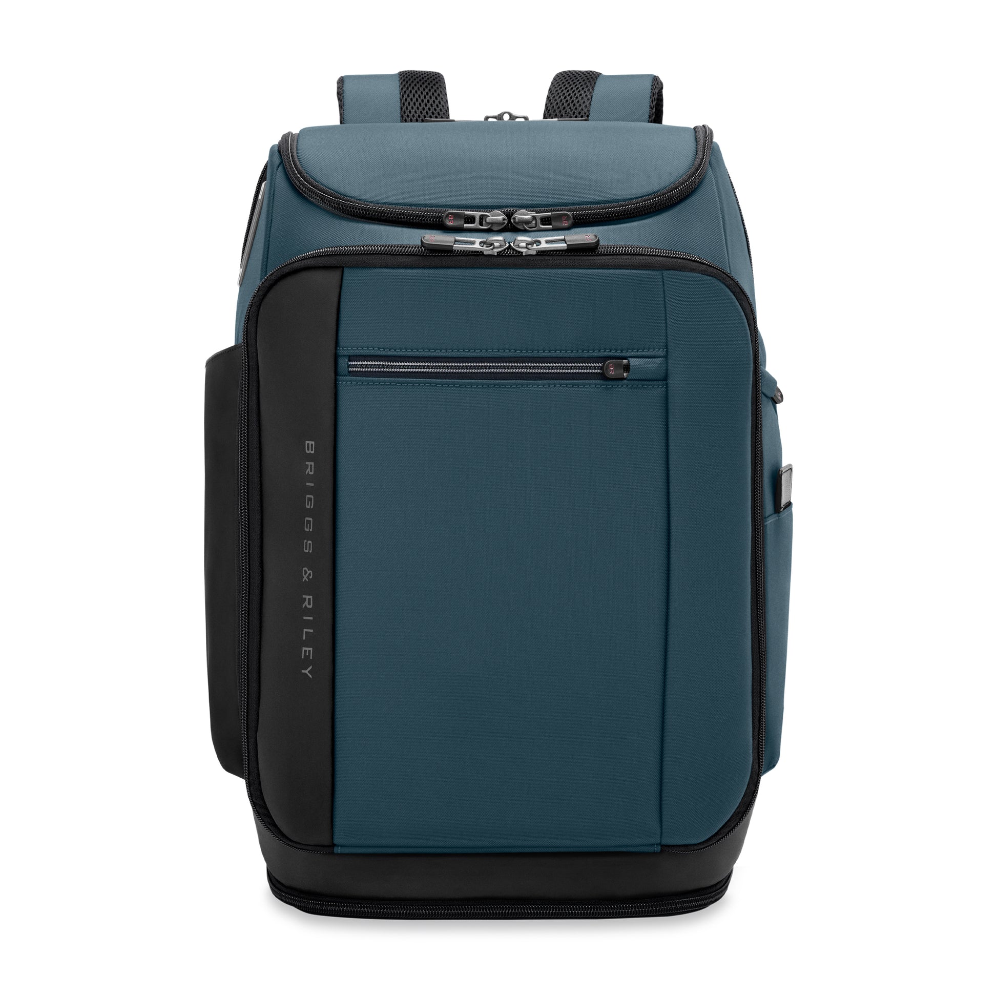 Briggs & Riley ZDX U-Zip Travel Backpack with laptop compartment and trolley passthrough