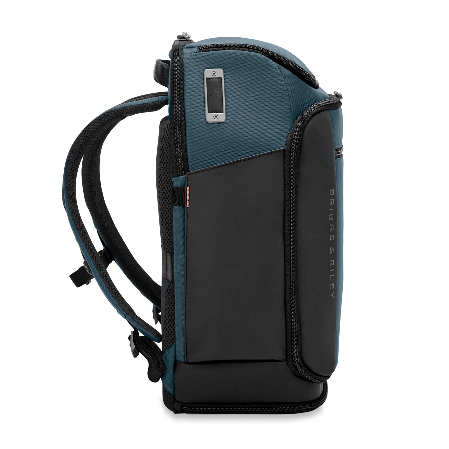 Briggs & Riley ZDX U-Zip Travel Backpack with laptop compartment and trolley passthrough