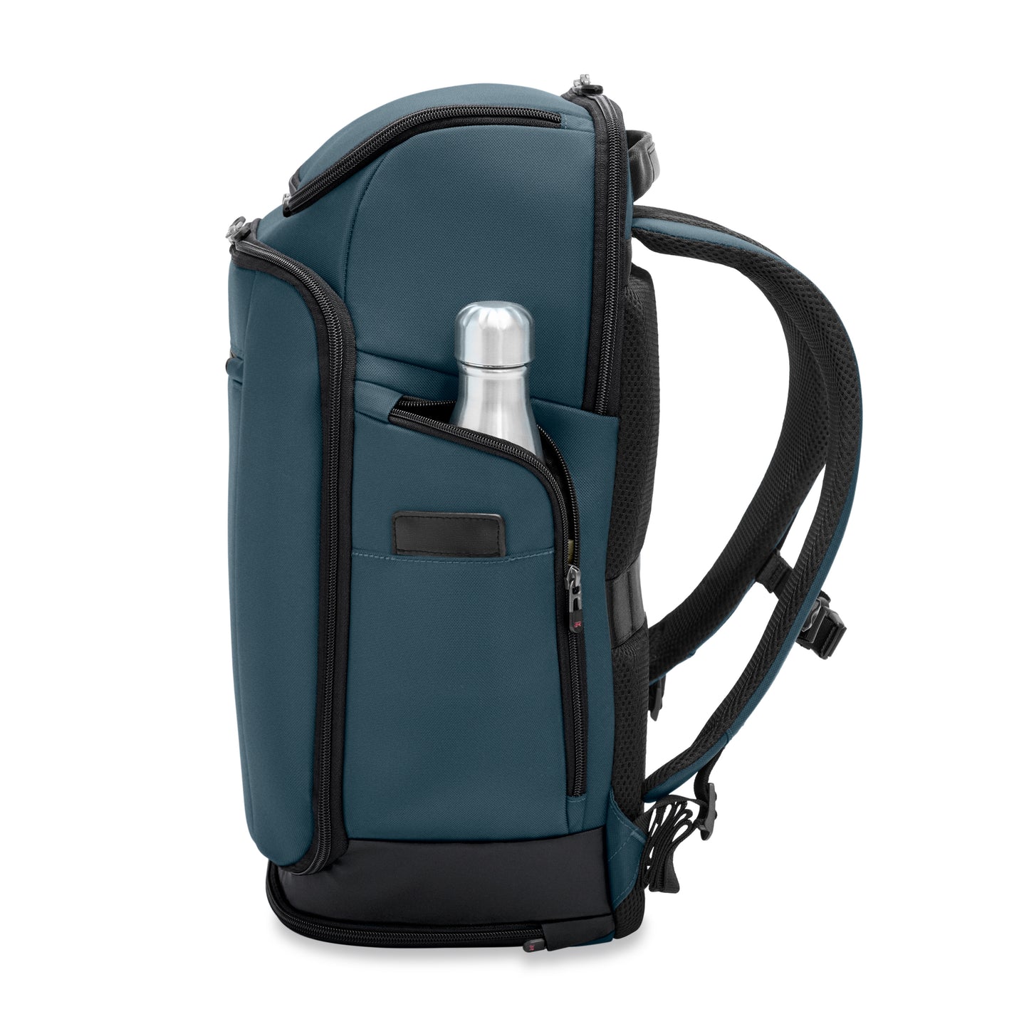 Briggs & Riley ZDX U-Zip Travel Backpack with laptop compartment and trolley passthrough