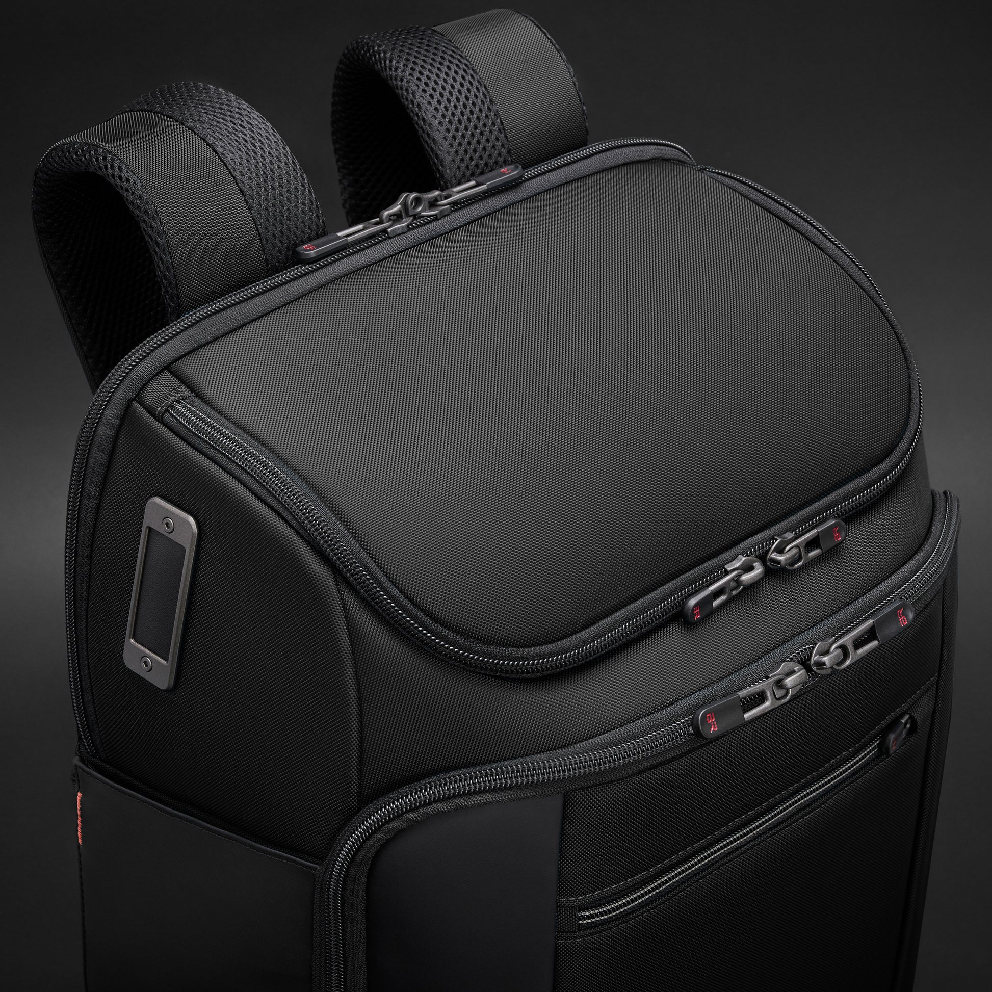 Briggs & Riley ZDX U-Zip Travel Backpack with laptop compartment and trolley passthrough