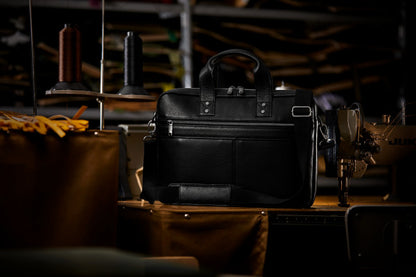 Samsonite CLASSIC LEATHER Slim Zippered Briefcase/Laptop Tote