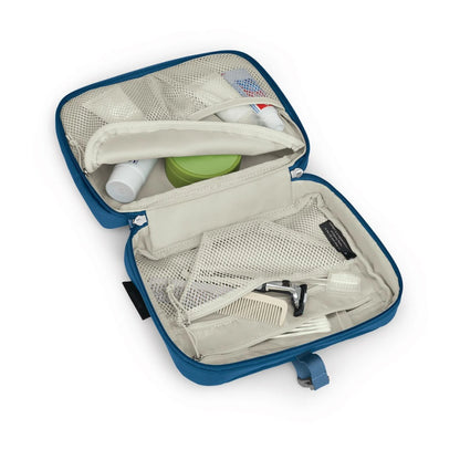 Daylite™ Hanging Toiletry Kit