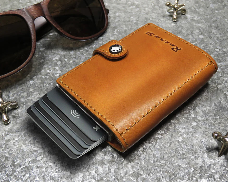 Pularys Modern Traveler Wallet