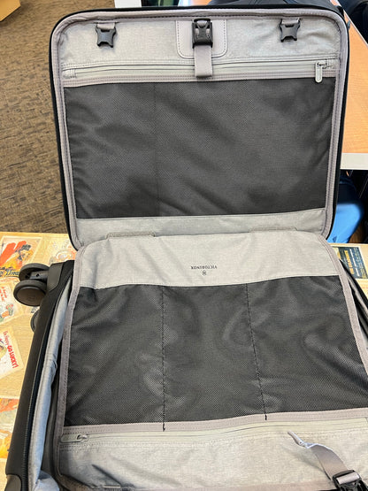 Victorinox Werks Traveler 6.0 Softside Global Carry-On Spinner