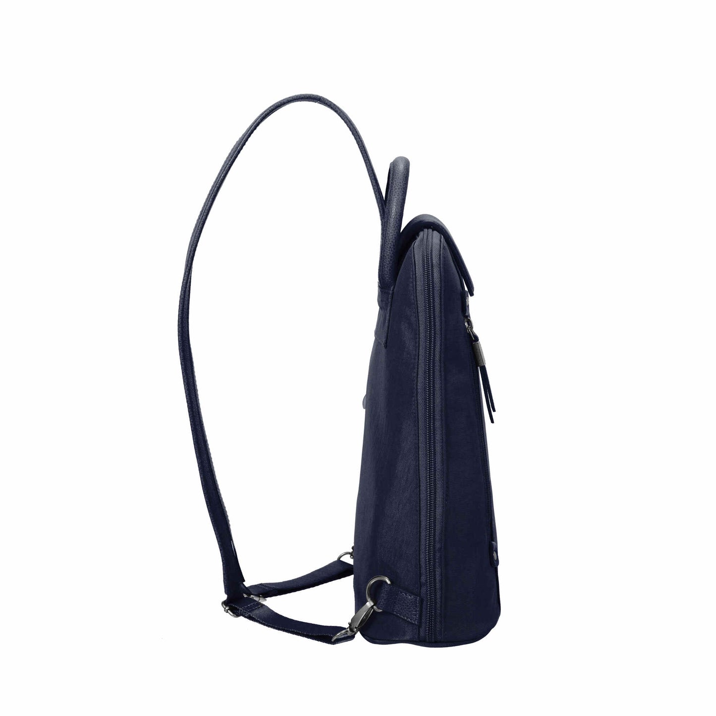 A la venta: mochila Baggallini Metro con pulsera para teléfono RFID
