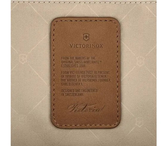 Victorinox Victoria Signature Hanging Toiletry Beauty Case