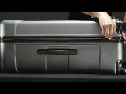 Briggs & Riley TORQ 30” Large Hardside Spinner (Free Monogram)- QU230SP