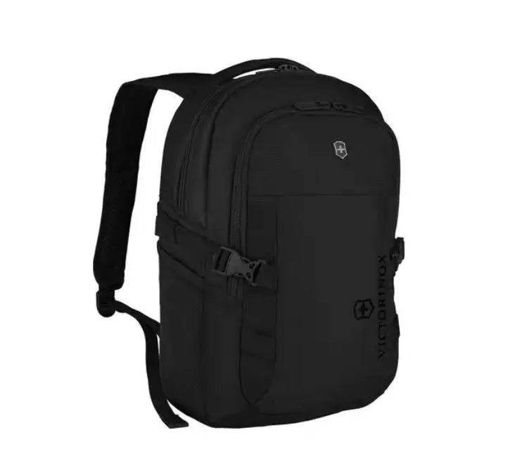 Victorinox essentials laptop clearance backpack