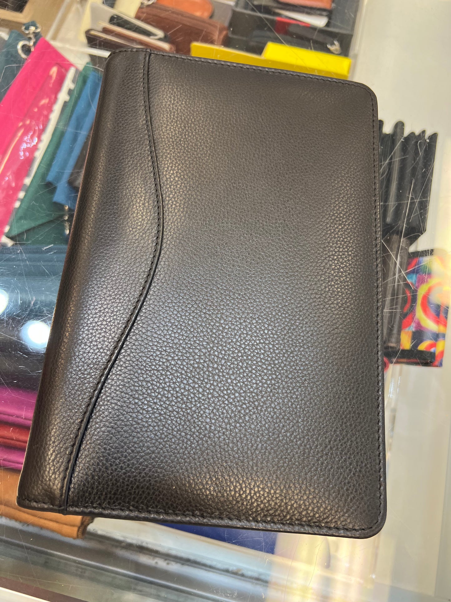 ili Small Leather Writing Padfolio (Black)