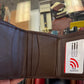 ili New York RFID Cartera de cuero triple (marrón)
