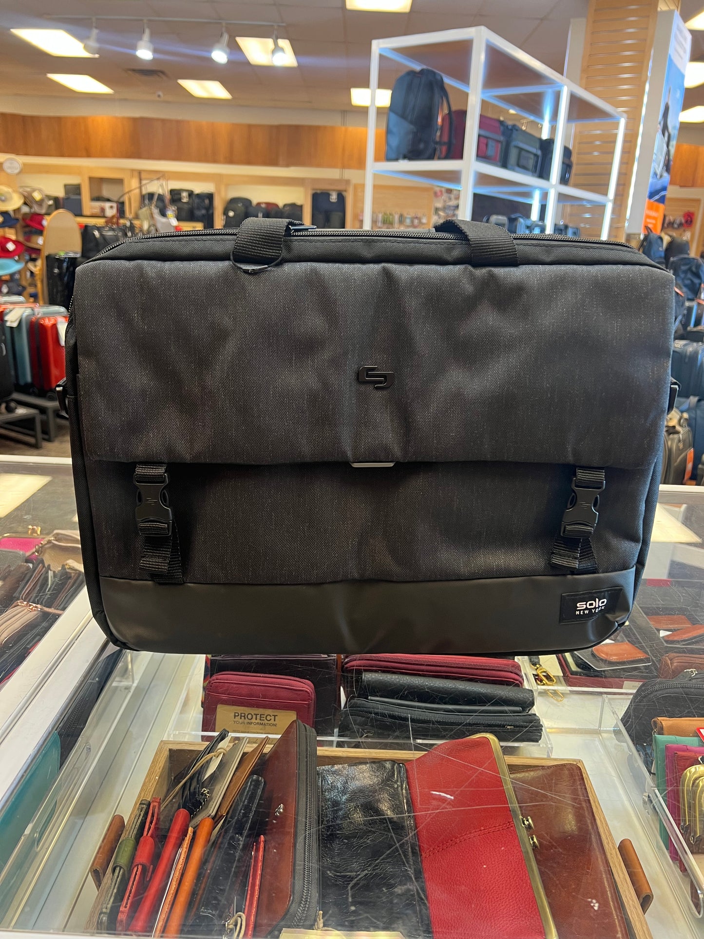 Solo New York Gravity Notch Laptop Zippered Briefcase