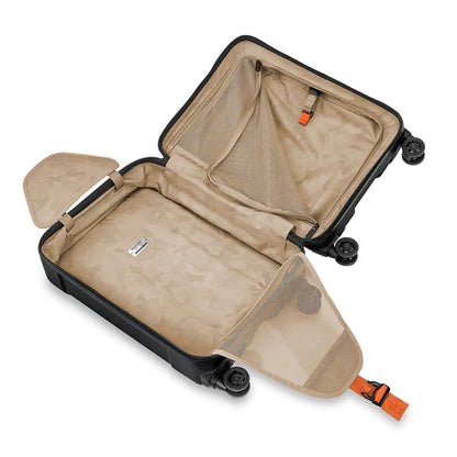 Briggs & Riley Hardsided TORQ International 21" Carry-On Spinner